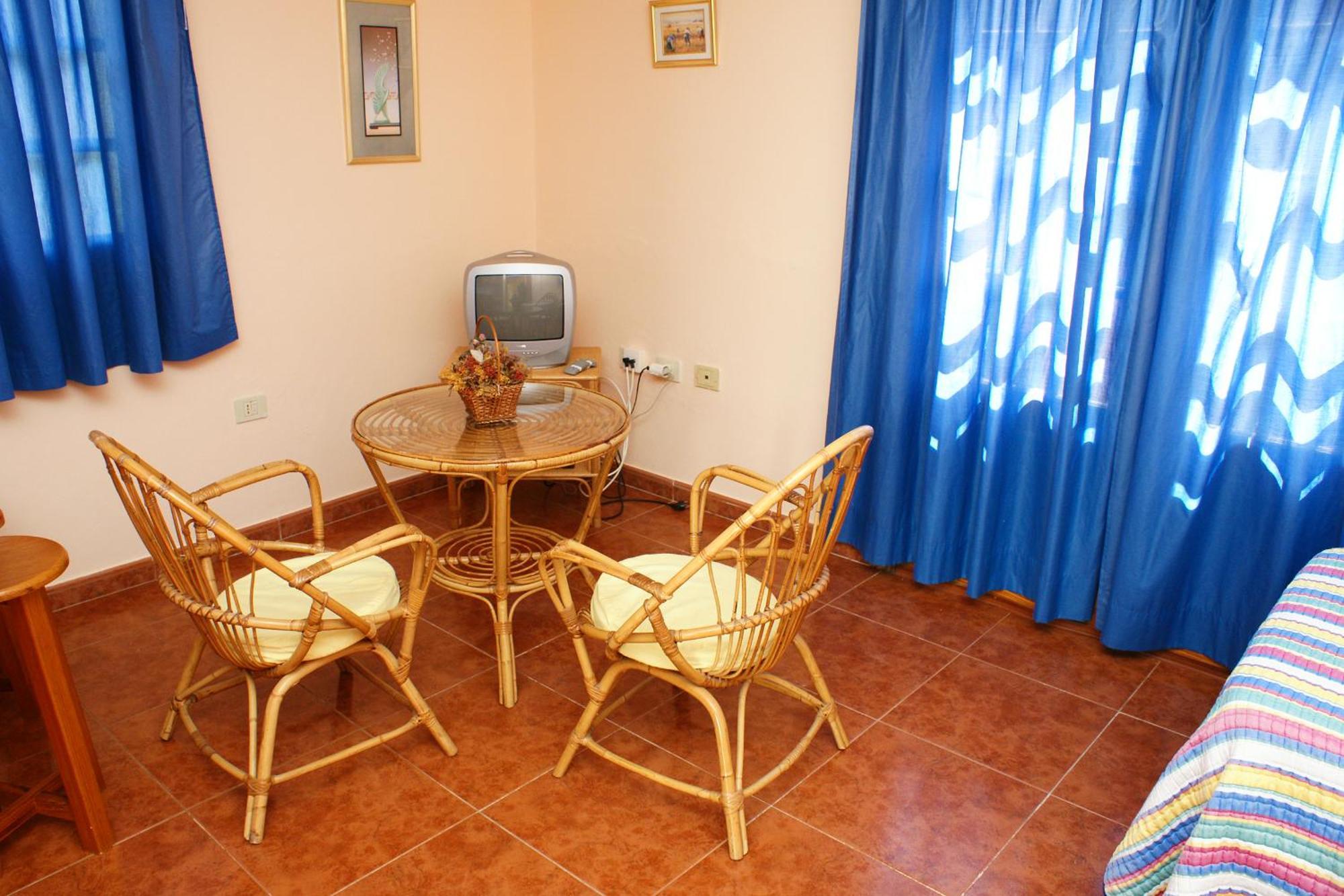 Apartamentos Nelly Valle Gran Rey Quarto foto