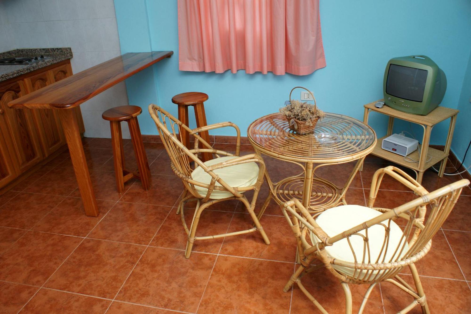 Apartamentos Nelly Valle Gran Rey Quarto foto